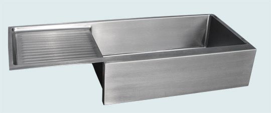 Handcrafted-Stainless-Kitchen Sinks-Farmhouse Apron & Integral Drainboard